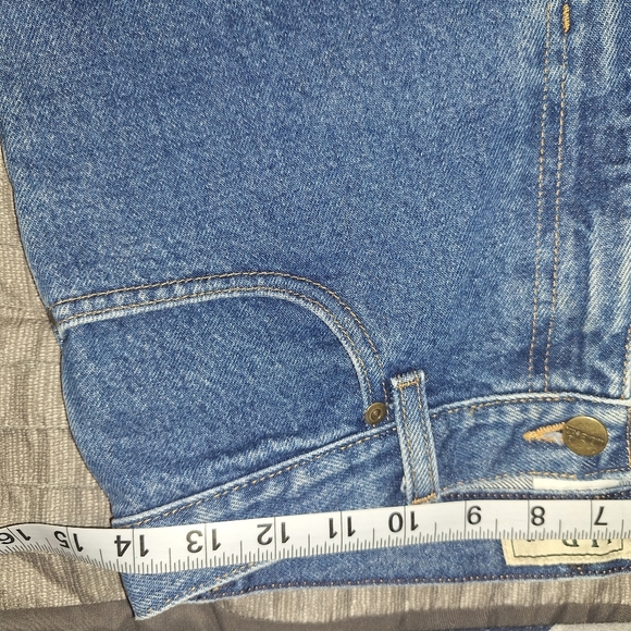 LL Bean Classic Fit Jeans Womens 8 Regular Blue Medium Wash Denim Tapered Jeans - Picture 8 of 11